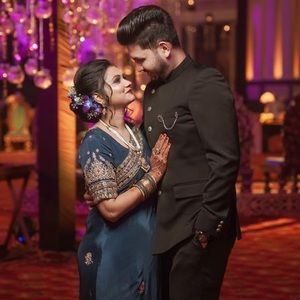 Meet your Posher, Hemant